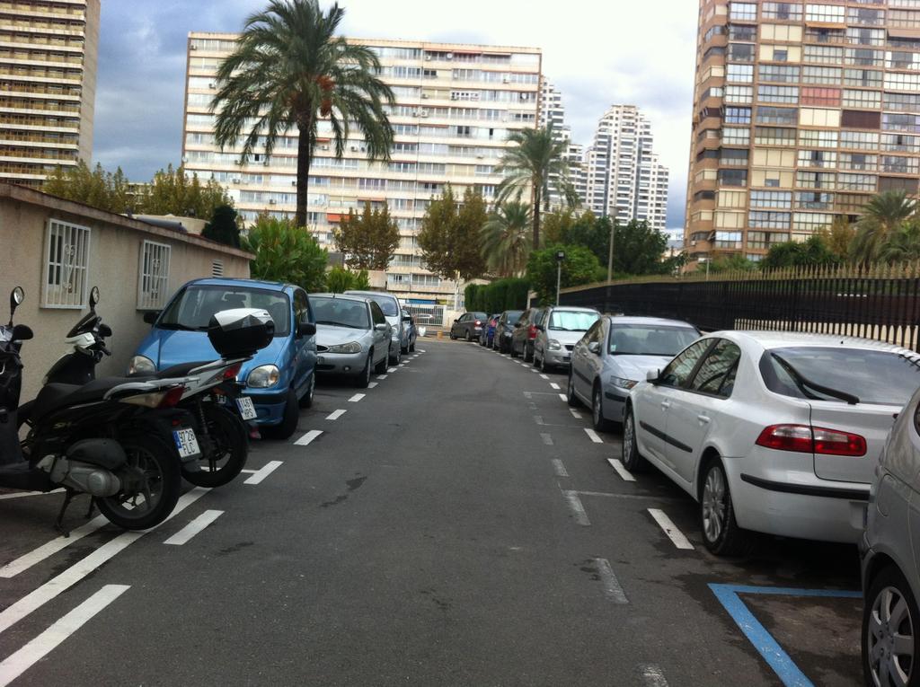Apartamento Av Madrid 2H Benidorm Szoba fotó